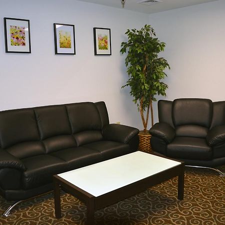 Baymont By Wyndham East Windsor Bradley Airport Otel Dış mekan fotoğraf
