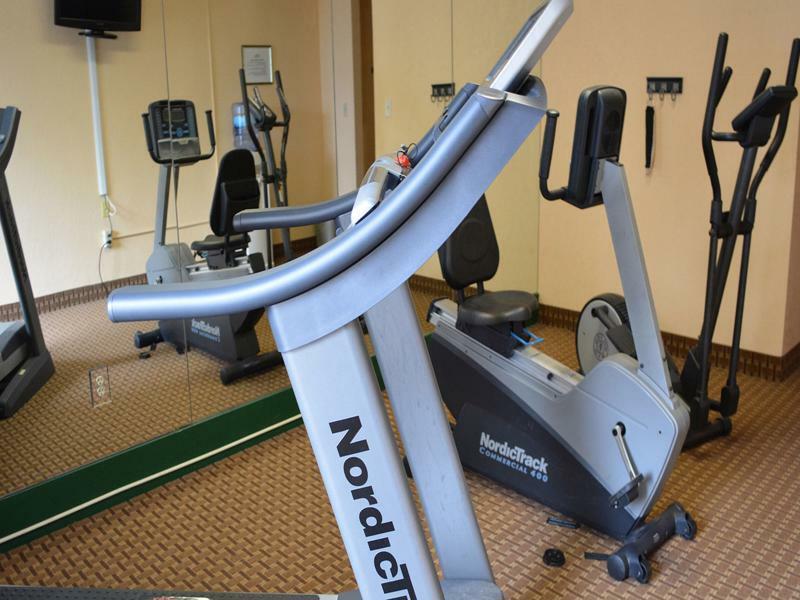 Baymont By Wyndham East Windsor Bradley Airport Otel Dış mekan fotoğraf