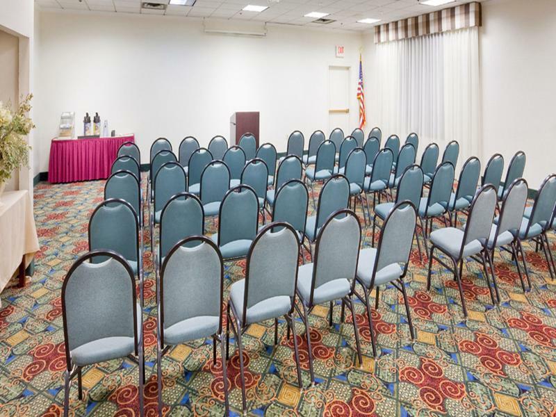 Baymont By Wyndham East Windsor Bradley Airport Otel Dış mekan fotoğraf