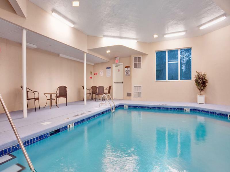 Baymont By Wyndham East Windsor Bradley Airport Otel Dış mekan fotoğraf